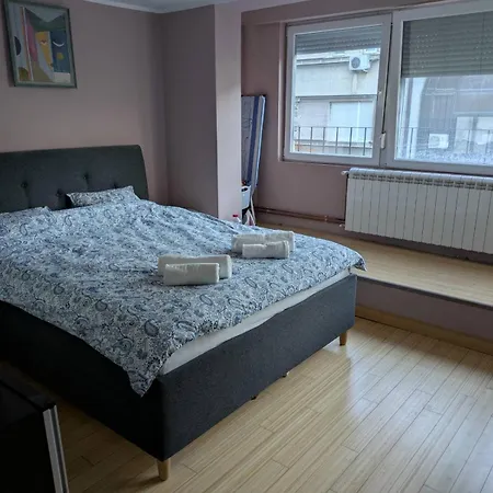 Διαμέρισμα Jevremov Kutak Βελιγράδι